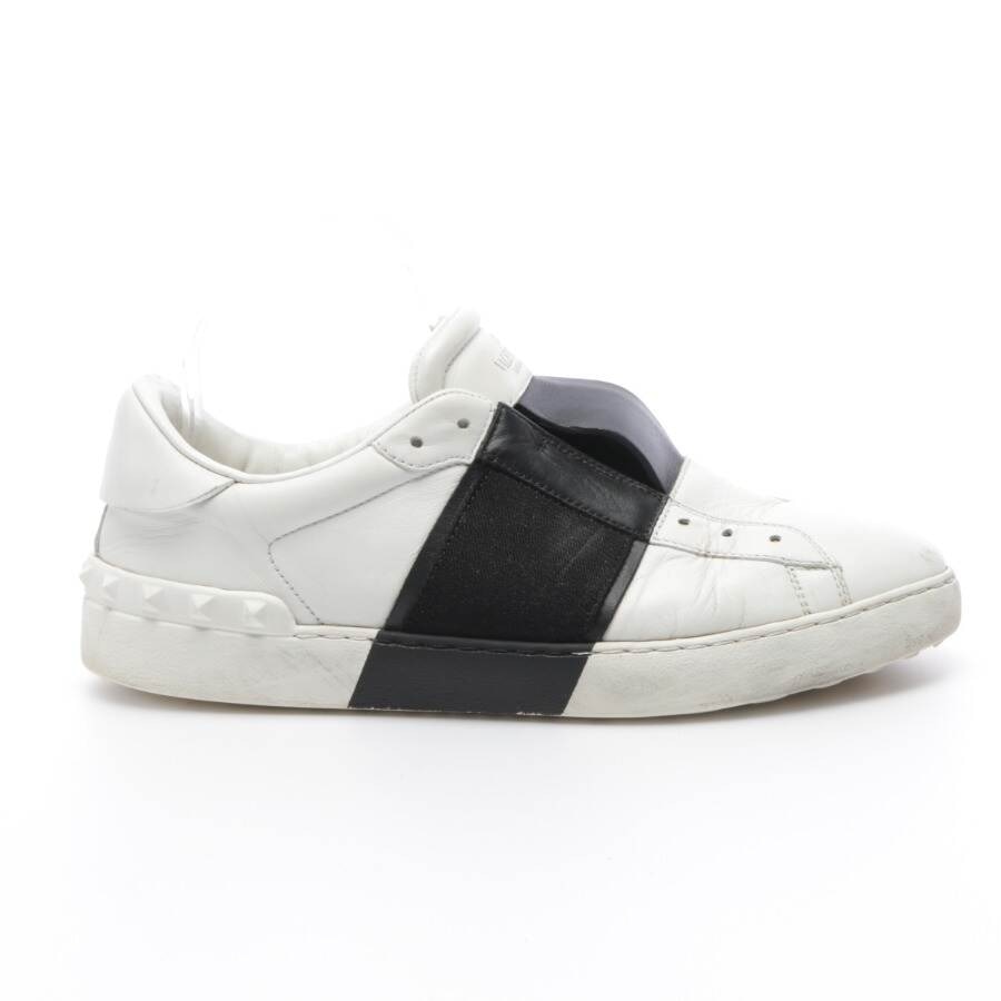 Image 1 of Rockstud Sneakers EUR 40 White in color White | Vite EnVogue