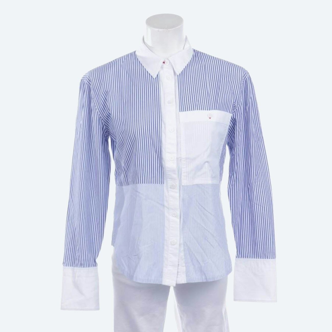 Image 1 of Shirt 38 Lightblue in color Blue | Vite EnVogue