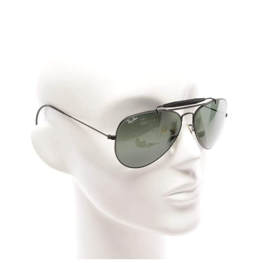 Image 2 of Sunglasses Black in color Black | Vite EnVogue
