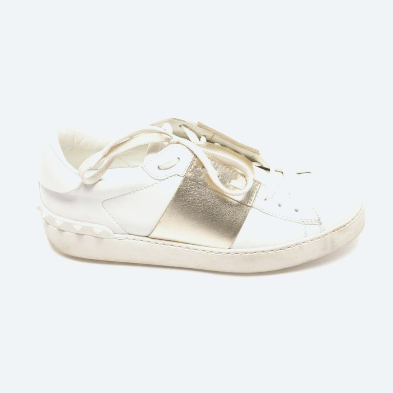 Image 1 of Rockstud Sneakers EUR38 White in color White | Vite EnVogue