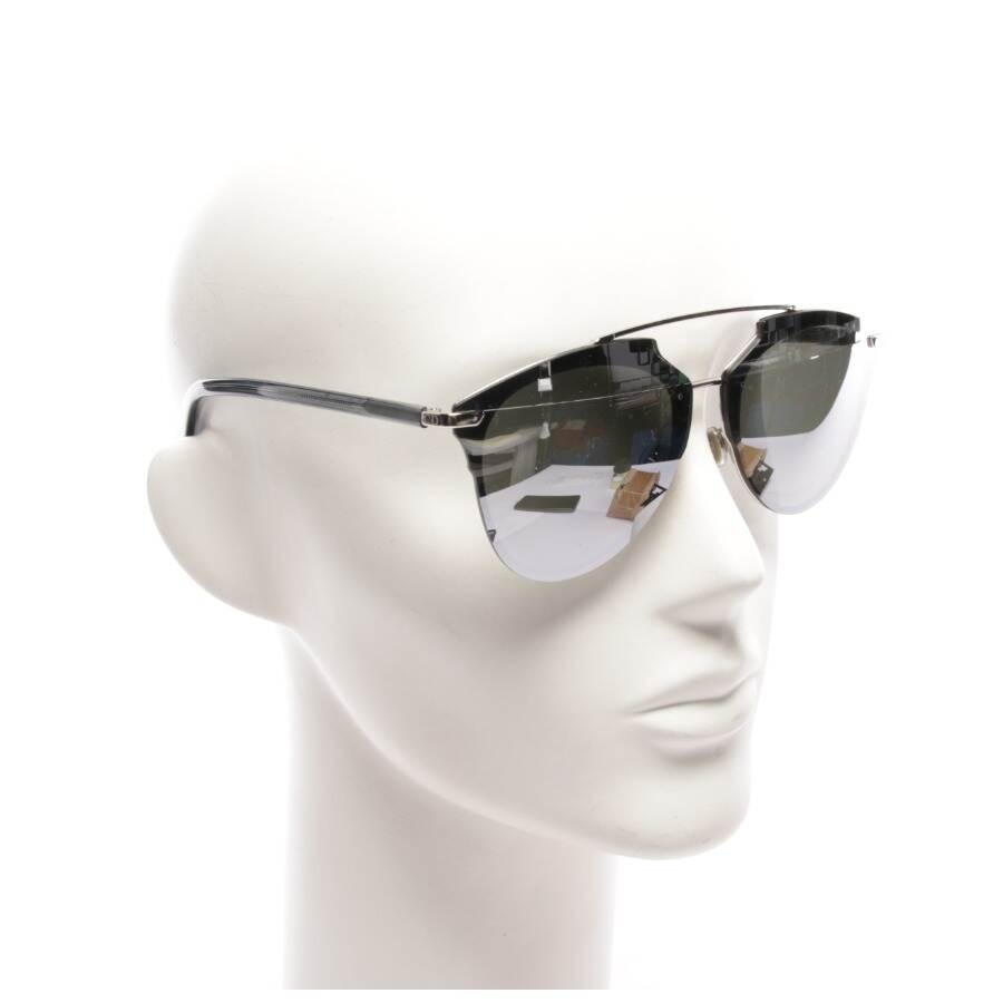 Image 2 of So Real Sunglasses Gray in color Gray | Vite EnVogue