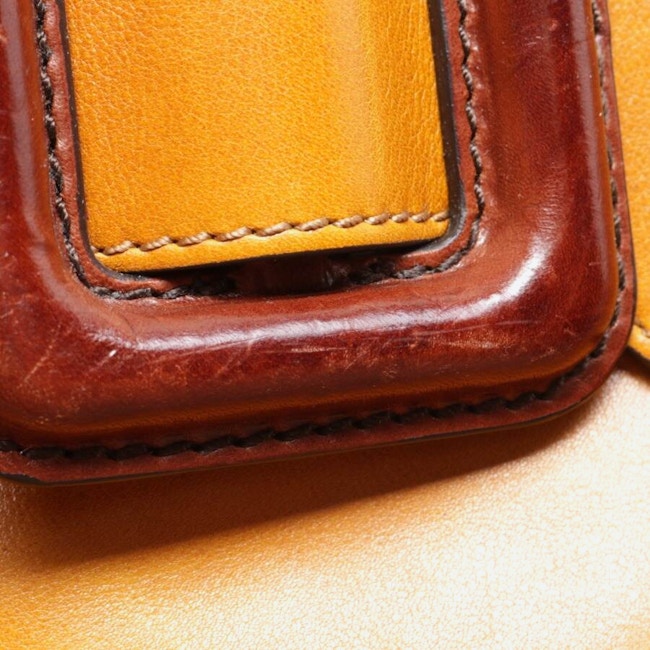 Image 6 of Shoulder Bag Orange in color Orange | Vite EnVogue