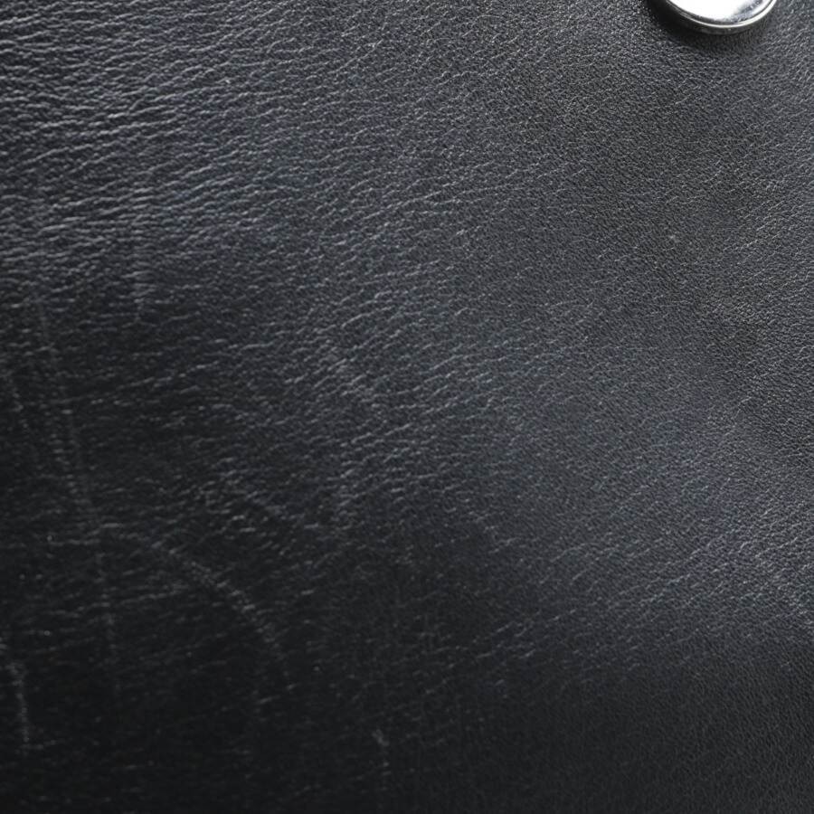 Image 8 of Faye medium Shoulder Bag Black in color Black | Vite EnVogue