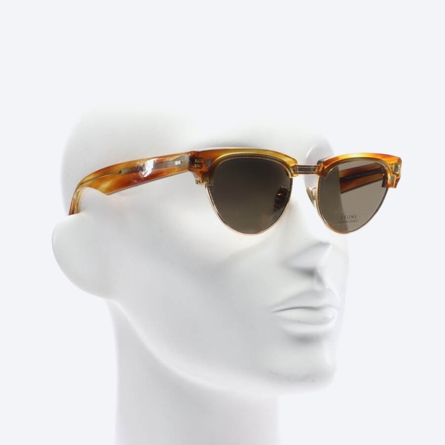 Image 2 of CL40059U Sunglasses Brown in color Brown | Vite EnVogue