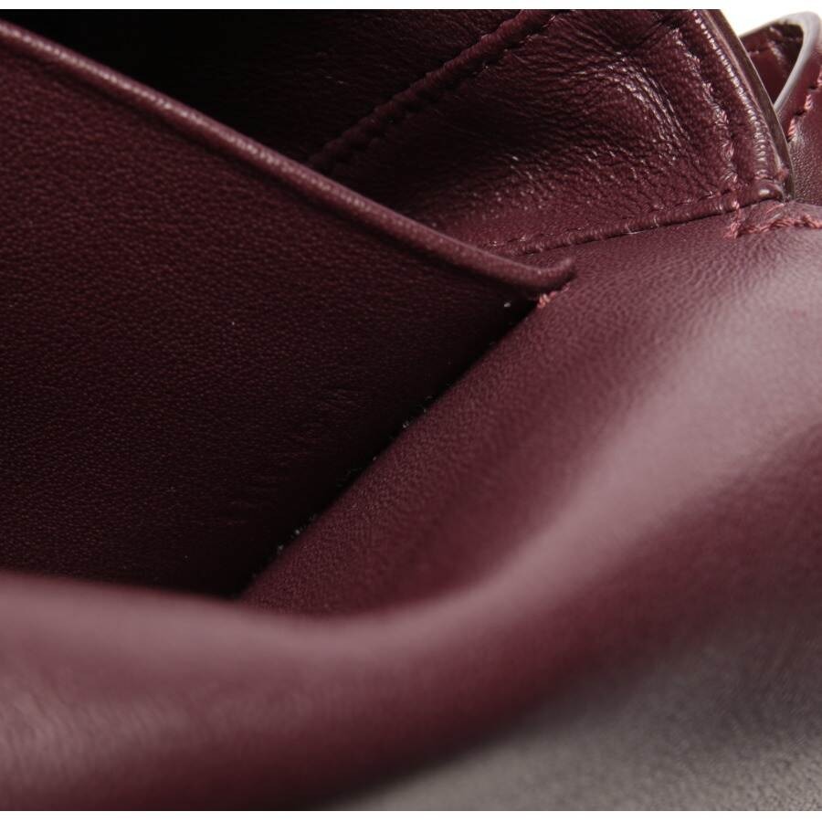 Image 4 of Shoulder Bag Bordeaux in color Red | Vite EnVogue