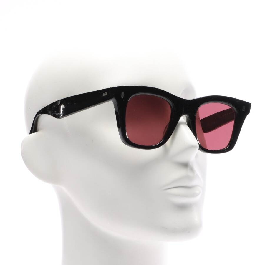 Image 2 of CL40057I Sunglasses Black in color Black | Vite EnVogue