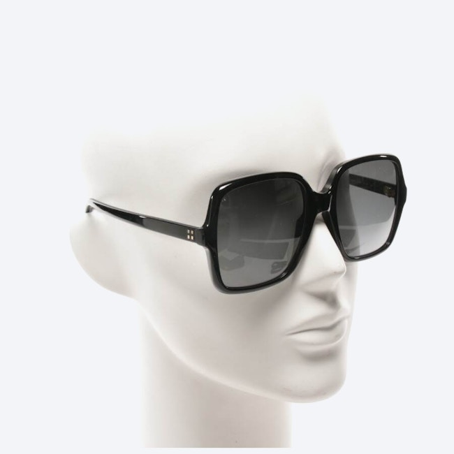 Image 2 of GV7123 Sunglasses Black in color Black | Vite EnVogue