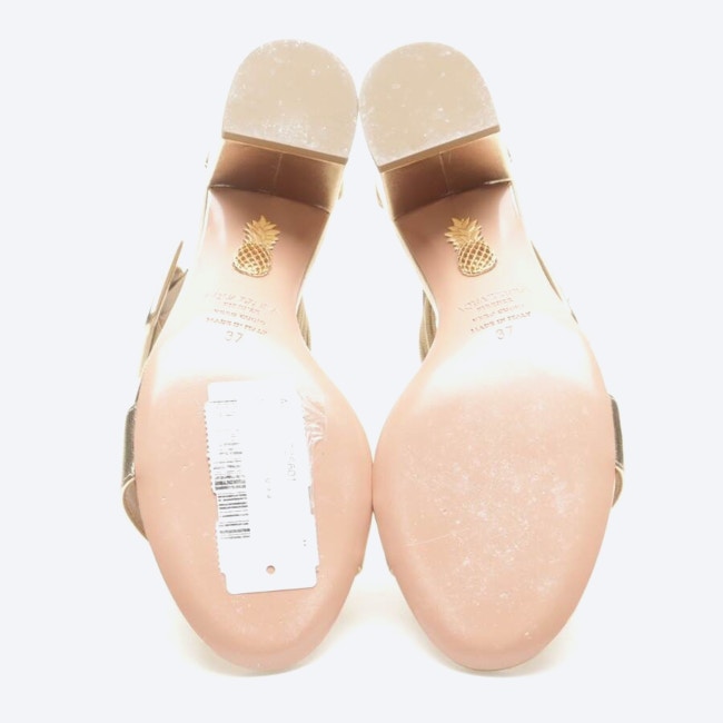 Image 4 of Heeled Sandals EUR 37 Gold in color Metallic | Vite EnVogue