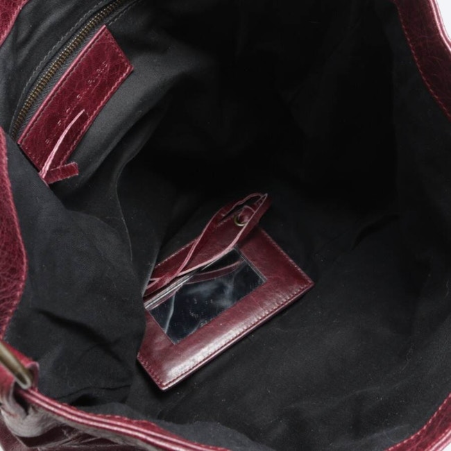 Image 5 of Chevre Shrug Hobo Handbag Bordeaux in color Red | Vite EnVogue
