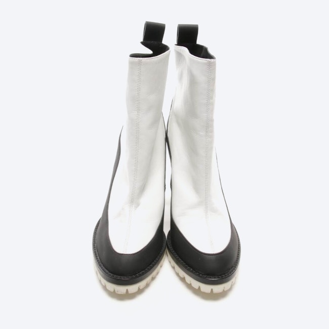 Image 2 of Ankle Boots EUR 40 White in color White | Vite EnVogue