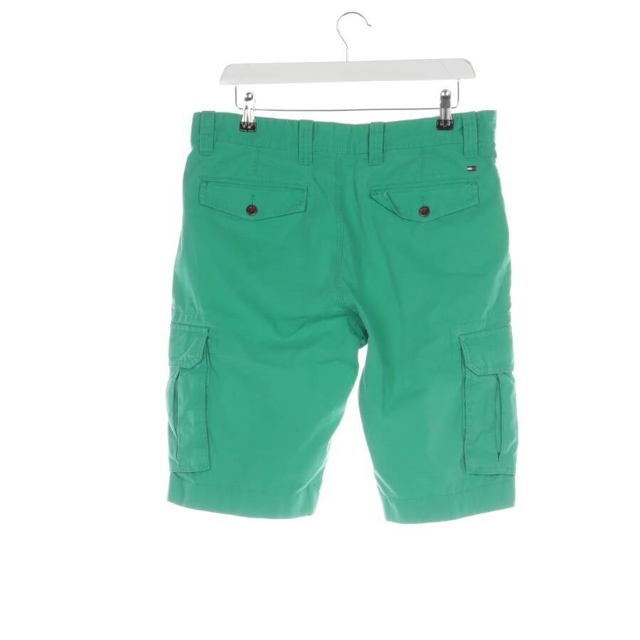 Image 2 of Shorts W32 Green in color Green | Vite EnVogue