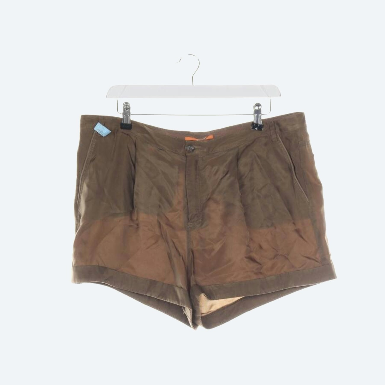 Image 1 of Shorts 44 Green in color Green | Vite EnVogue