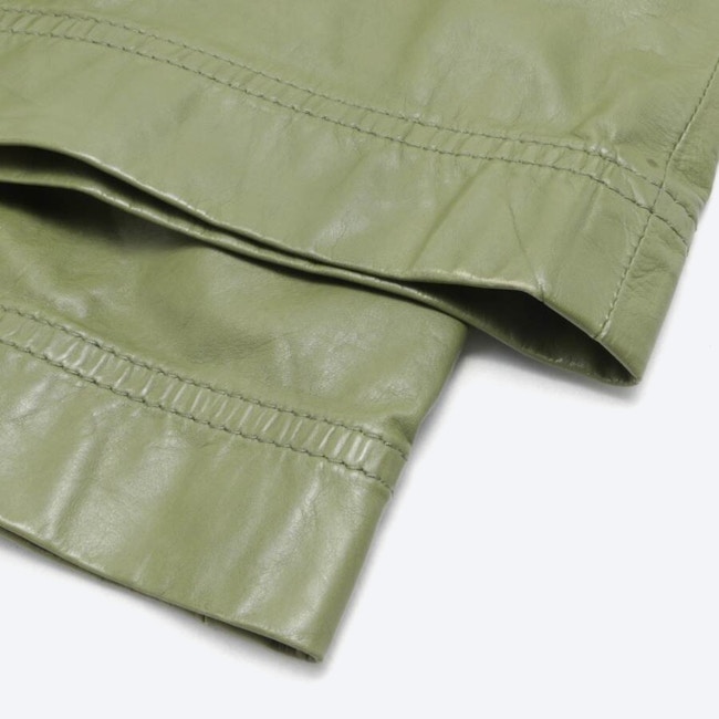 Image 3 of Leather Bermuda 34 Olive Green in color Green | Vite EnVogue