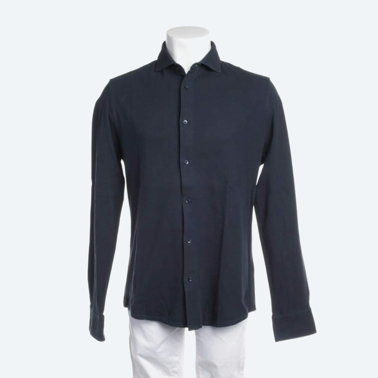 Image 1 of Casual Shirt M Darkblue in color Blue | Vite EnVogue