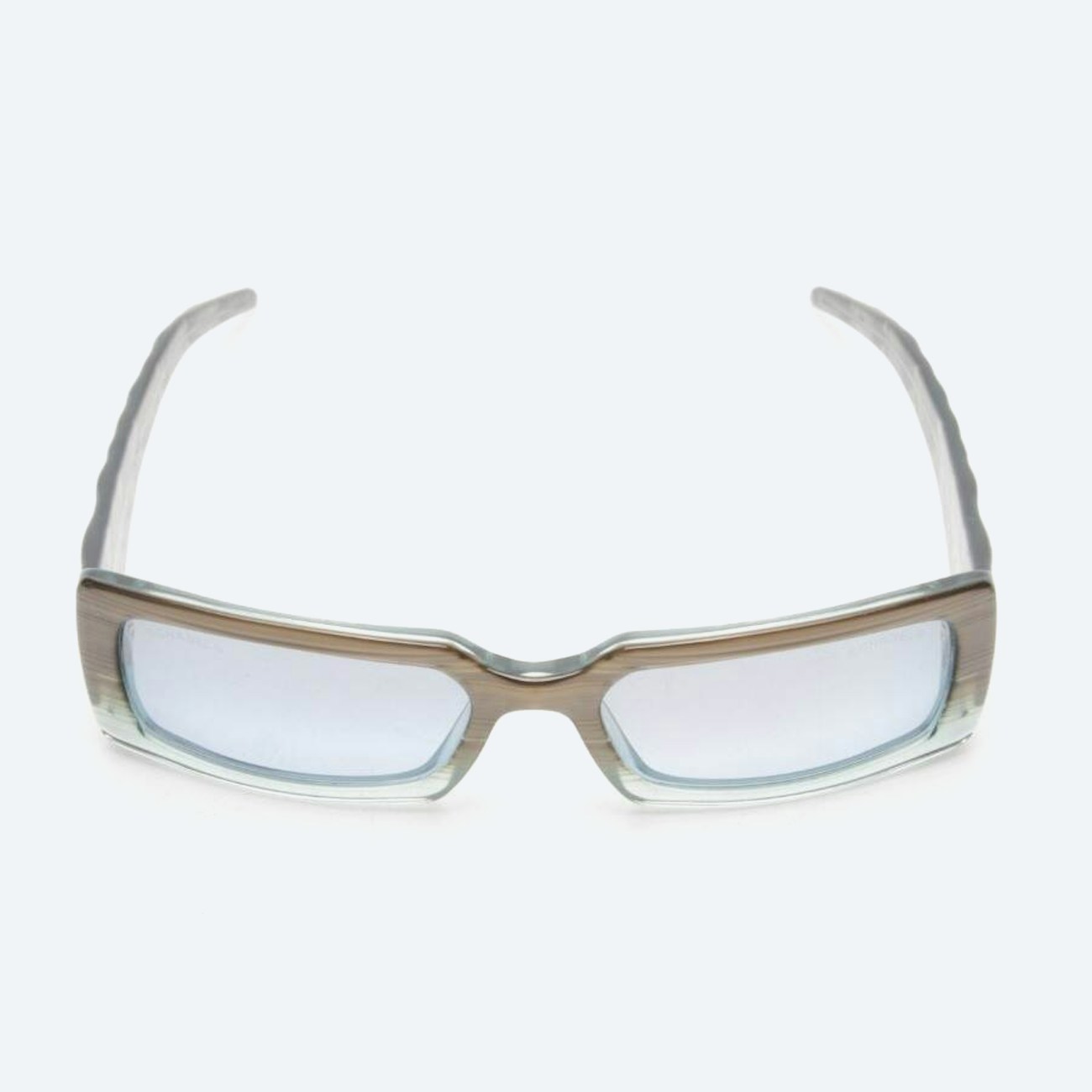 Image 1 of 5046 Sunglasses Gray in color Gray | Vite EnVogue