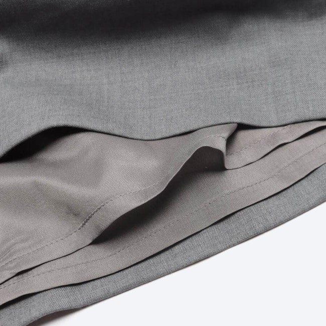 Image 3 of Skirt 2XL Light Gray in color Gray | Vite EnVogue