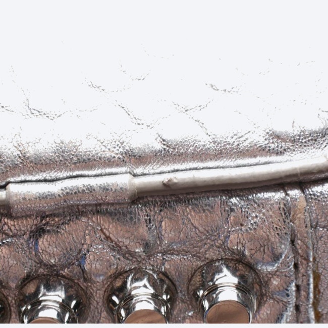 Bild 8 von Rockie Handtasche Silber in Farbe Metallic | Vite EnVogue