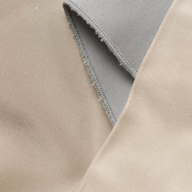 Image 4 of Silk Jacket 34 Beige in color White | Vite EnVogue