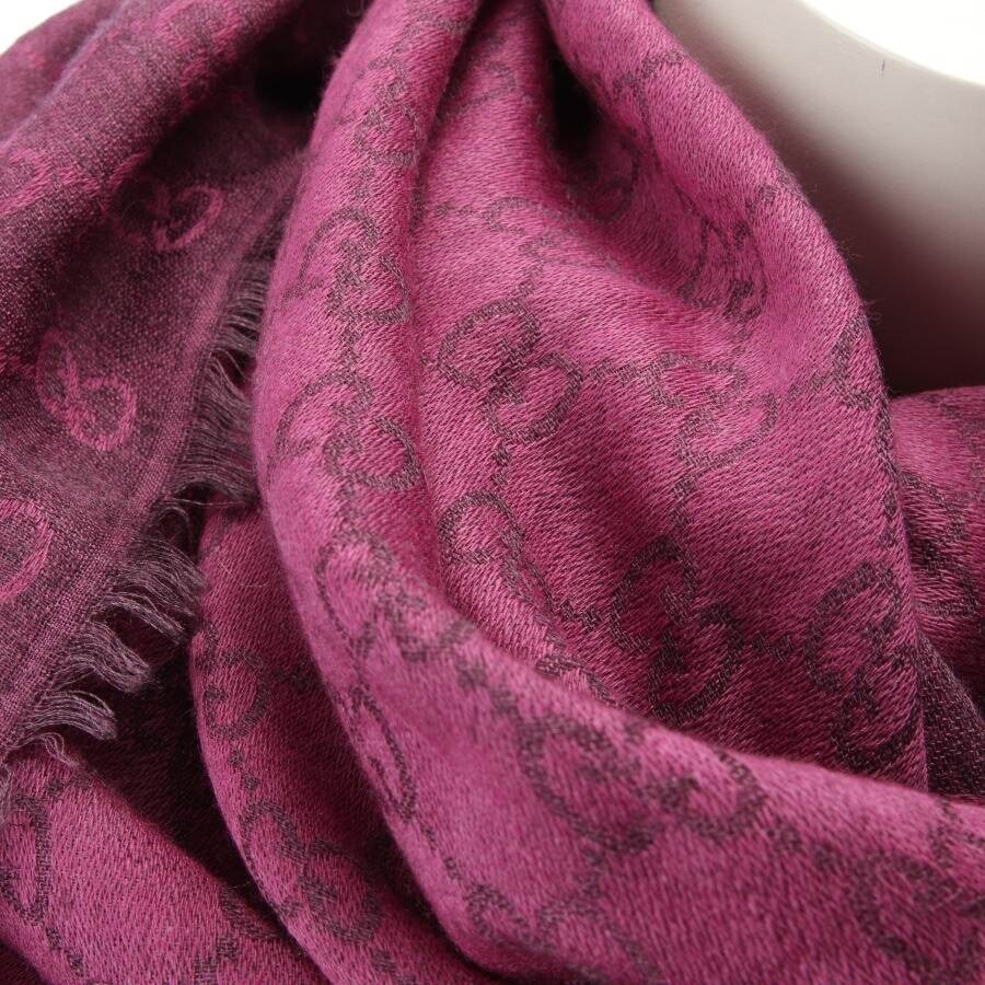 Image 2 of Scarf Fuchsia in color Pink | Vite EnVogue