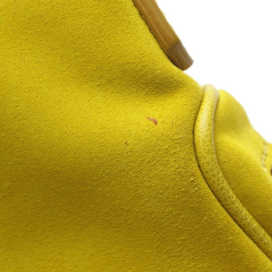 Bild 10 von Schultertasche Gelb in Farbe Gelb | Vite EnVogue