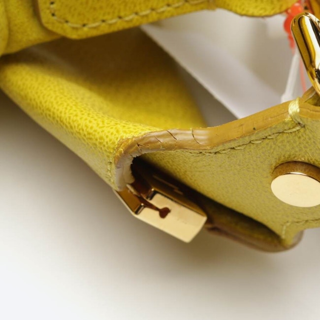 Image 8 of Shoulder Bag Yellow in color Yellow | Vite EnVogue