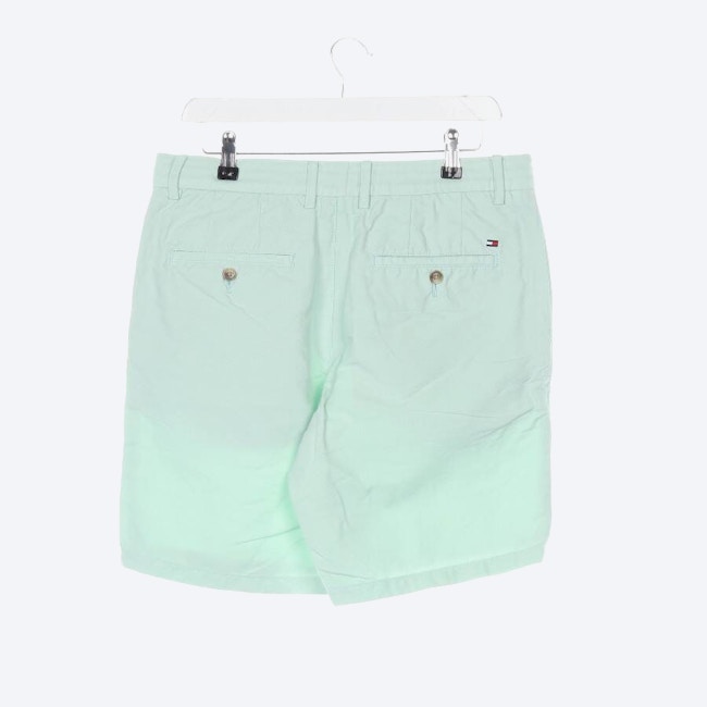 Image 2 of Shorts W32 Light Green in color Green | Vite EnVogue