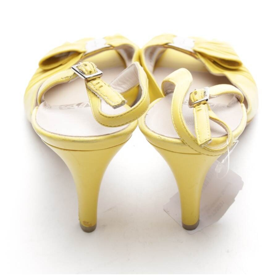 Image 3 of Heeled Sandals EUR 39.5 Yellow in color Yellow | Vite EnVogue