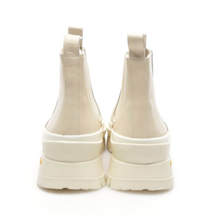 Image 3 of Chelsea Boots EUR 42 Beige in color White | Vite EnVogue