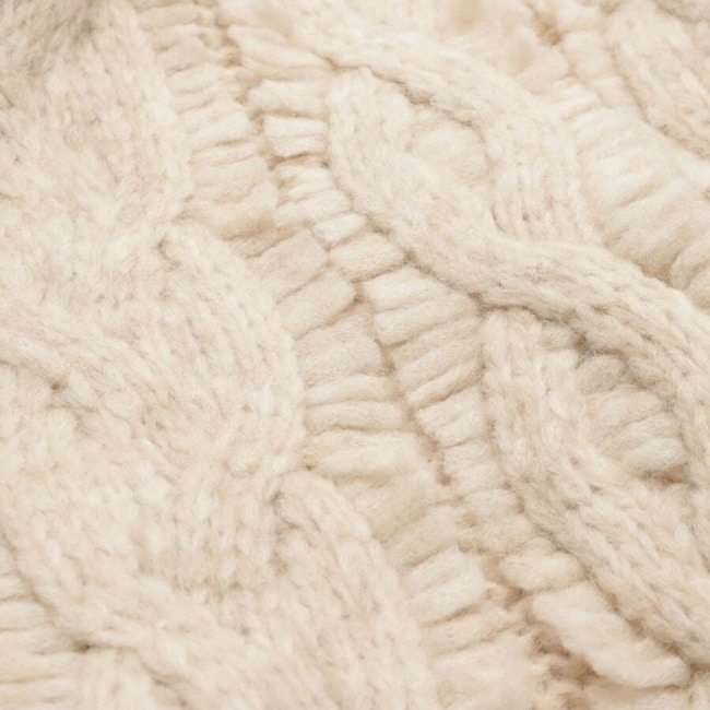 Image 3 of Cardigan XL Beige in color White | Vite EnVogue
