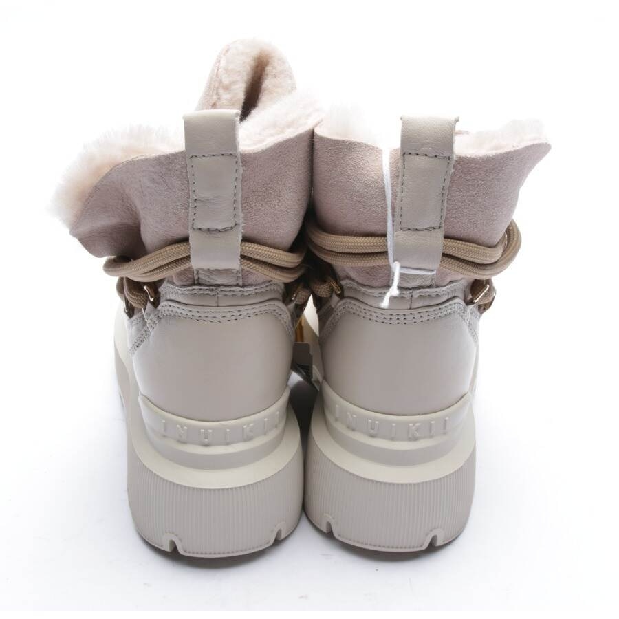 Image 3 of Ankle Boots EUR 37 Beige in color White | Vite EnVogue