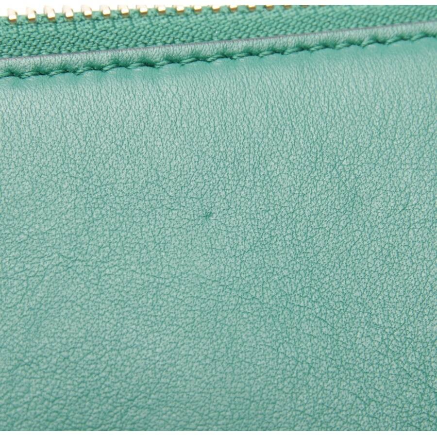 Image 8 of Clutch Green in color Green | Vite EnVogue