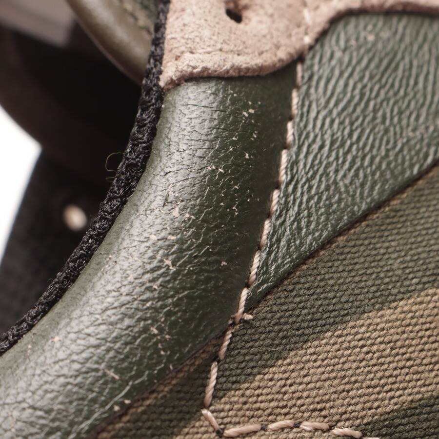 Image 6 of Rockstud Sneakers EUR 36 Olive Green in color Green | Vite EnVogue