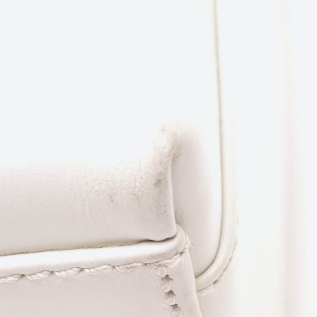 Bild 6 von Schultertasche Weiß in Farbe Weiß | Vite EnVogue