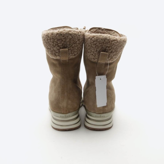 Image 3 of Ankle Boots EUR 42 Beige in color White | Vite EnVogue