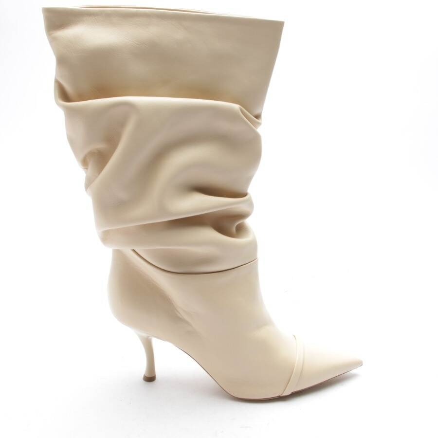 Image 1 of Boots EUR 42 White in color White | Vite EnVogue