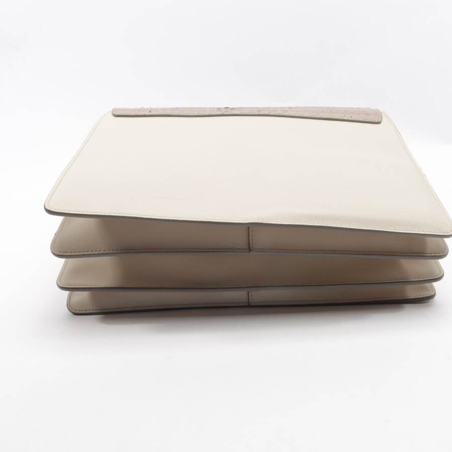Image 3 of Faye medium Shoulder Bag Beige in color White | Vite EnVogue