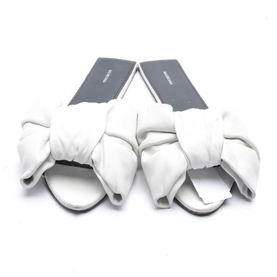 Image 2 of Sandals EUR 37.5 White in color White | Vite EnVogue