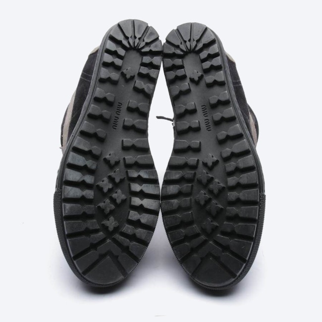 Bild 4 von Sneaker EUR 35 Schwarz in Farbe Schwarz | Vite EnVogue