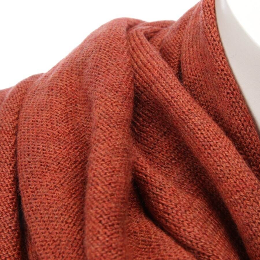 Image 2 of Shawl Copper in color Brown | Vite EnVogue