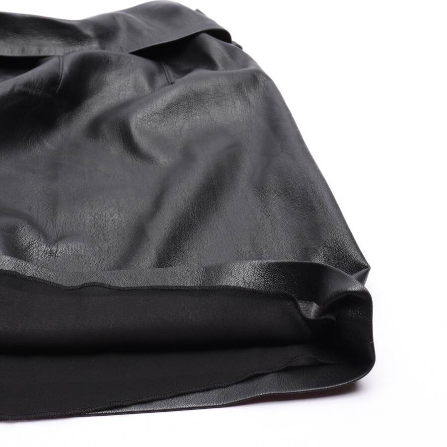 Image 3 of Mini Skirt XS Black in color Black | Vite EnVogue