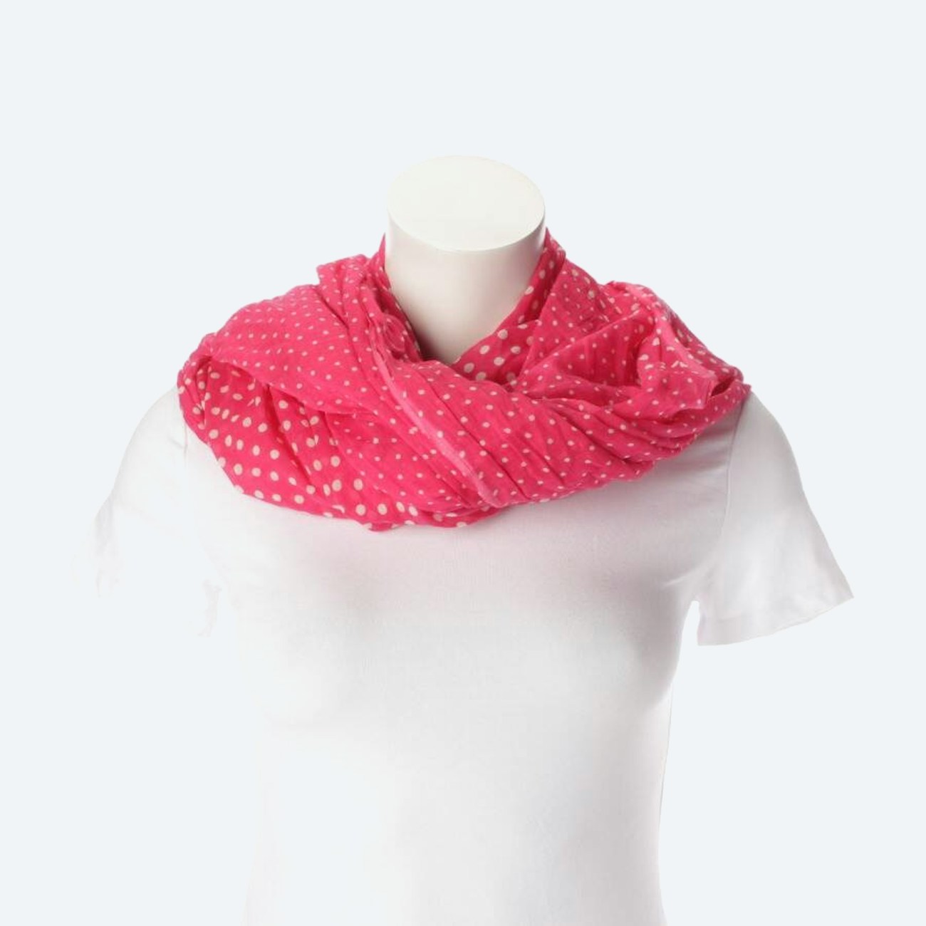 Image 1 of Shawl Raspberry in color Pink | Vite EnVogue