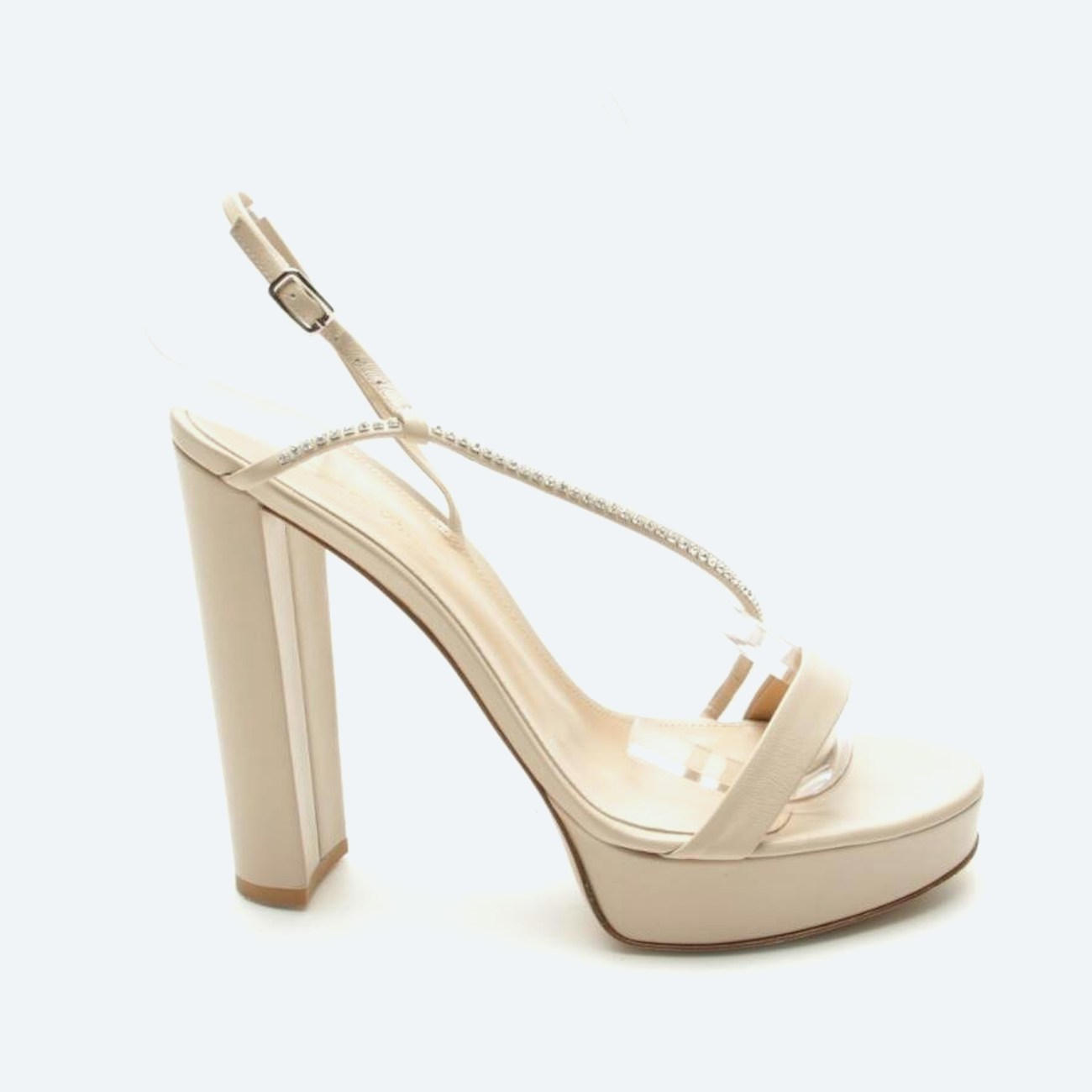 Image 1 of Heeled Sandals EUR 39.5 Beige in color White | Vite EnVogue