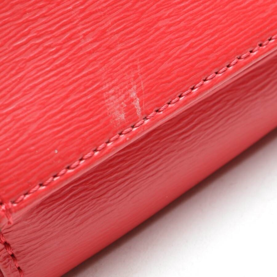 Image 5 of Clutch Red in color Red | Vite EnVogue