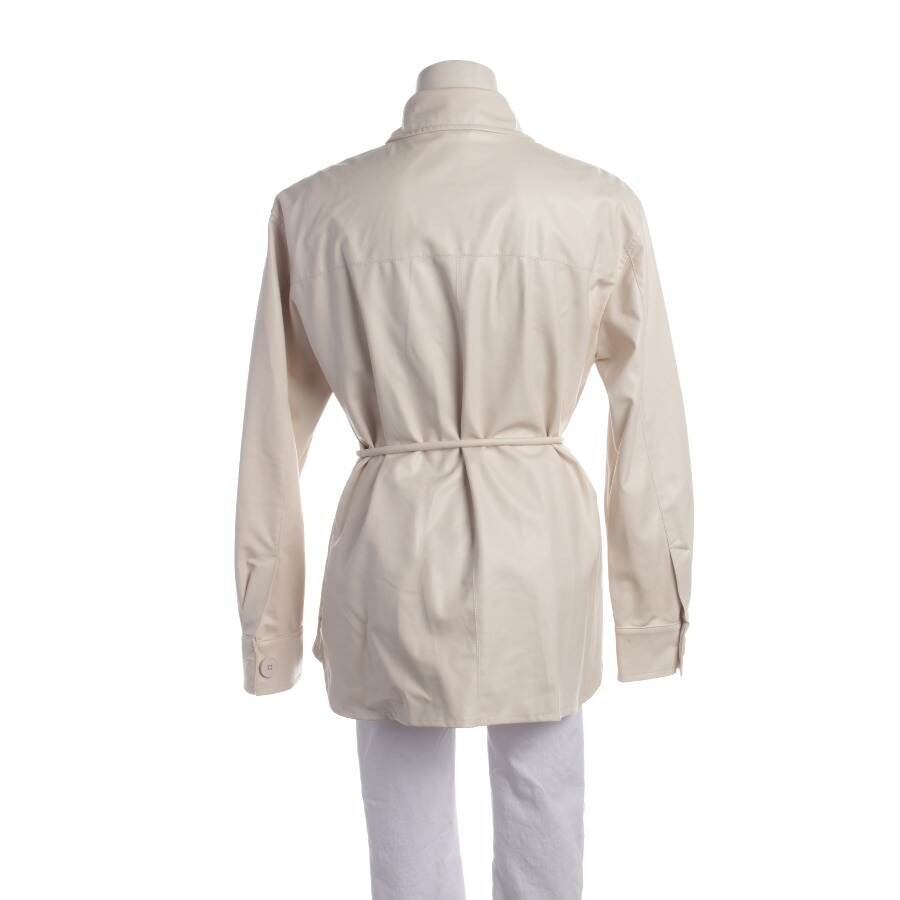 Image 2 of Shirt 38 Beige in color White | Vite EnVogue