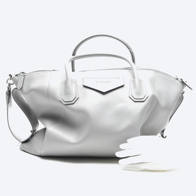 Image 4 of Travel Bag Light Gray in color Gray | Vite EnVogue