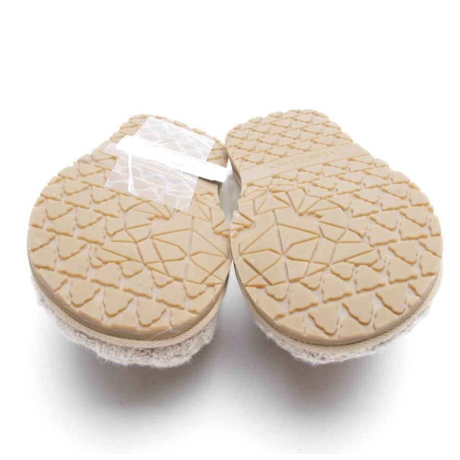 Image 4 of Slippers EUR 36 Beige in color White | Vite EnVogue