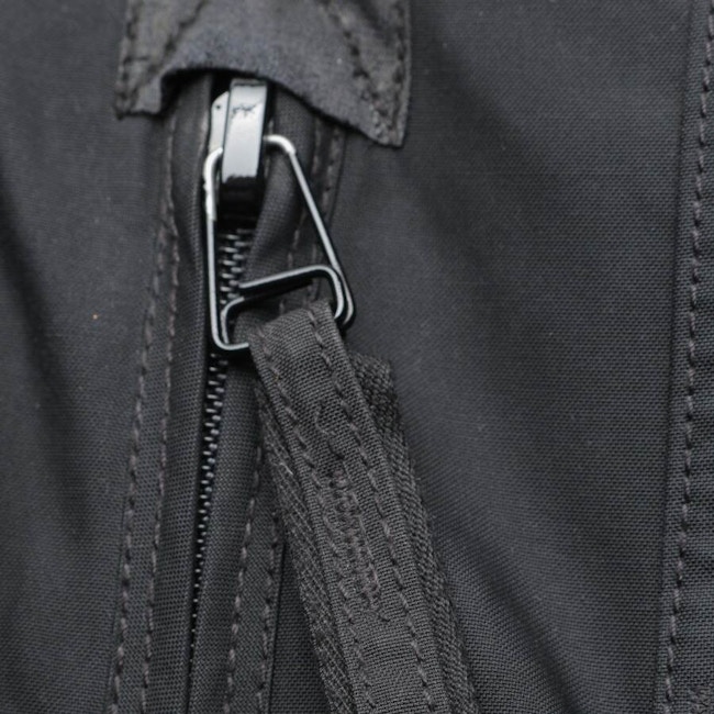 Image 4 of Winter Jacket XL Black in color Black | Vite EnVogue