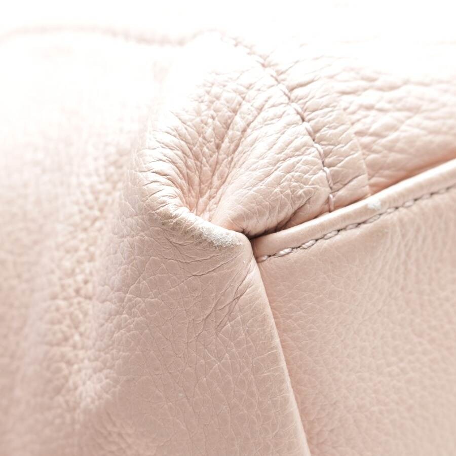 Image 5 of Shoulder Bag Light Pink in color Pink | Vite EnVogue
