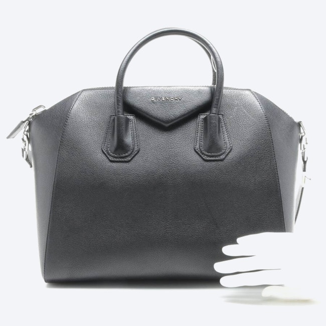 Image 4 of Antigona Medium Handbag Black in color Black | Vite EnVogue