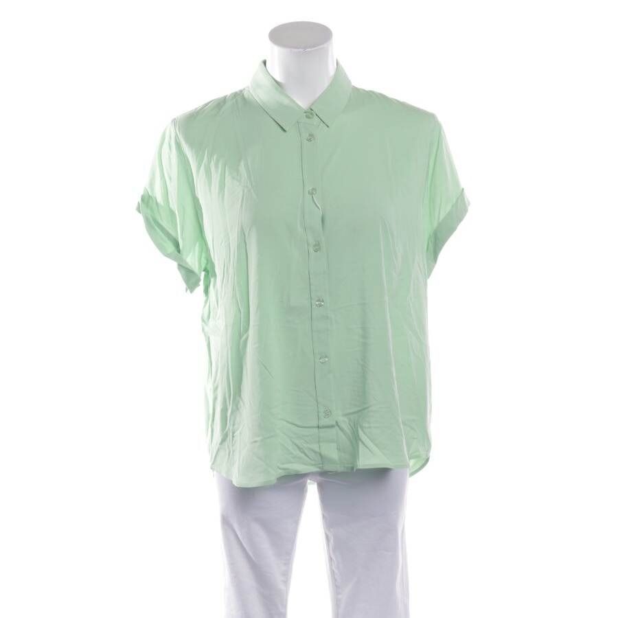 Image 1 of Shirt L Light Green in color Green | Vite EnVogue